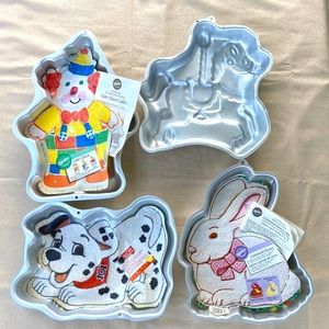 Wilton cake pan lot.